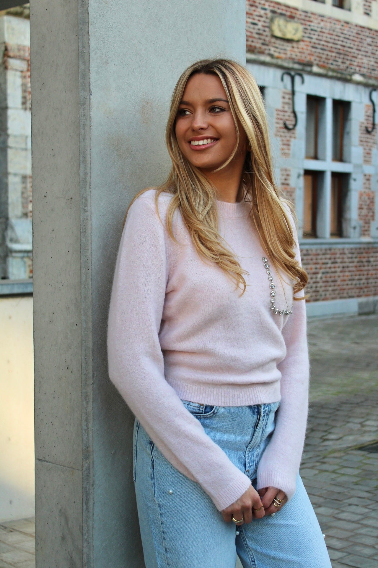 ESAI KNIT