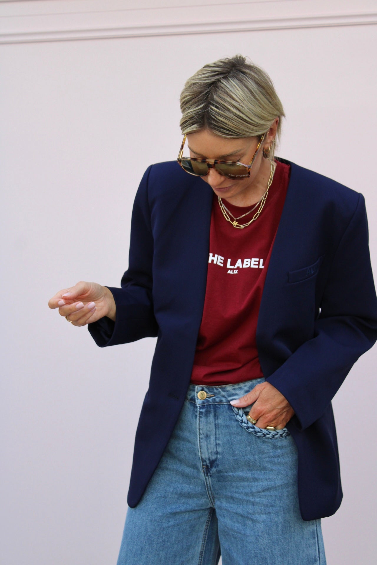 COLLARLESS BLAZER