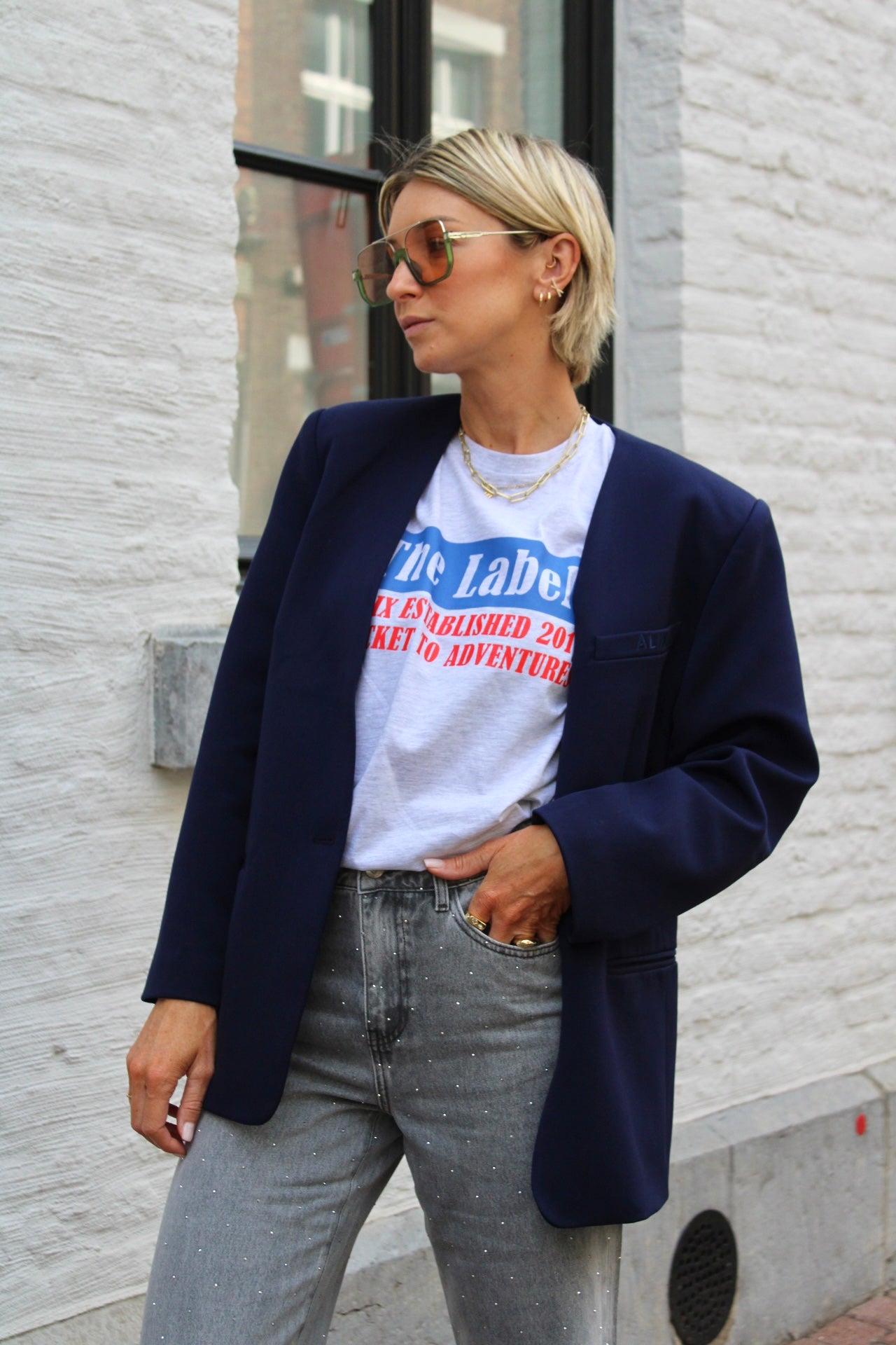 COLLARLESS BLAZER