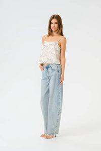 BARREL JEANS