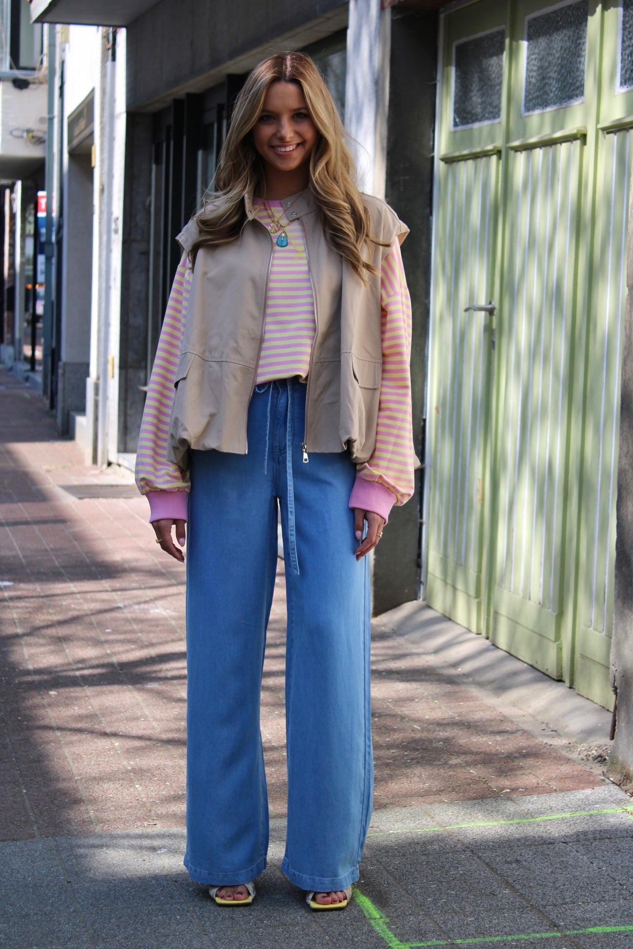 ROMY VEST BEIGE