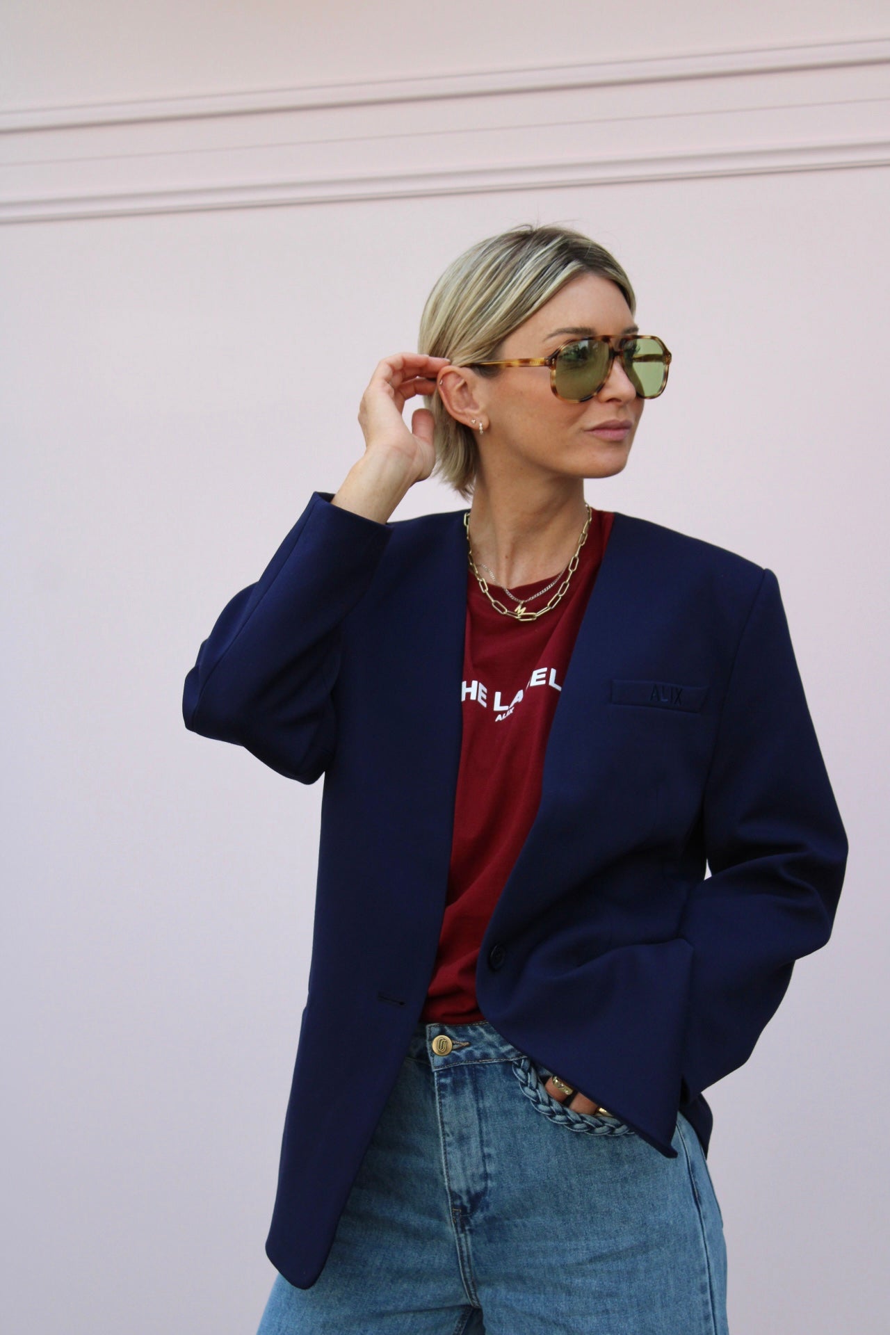 COLLARLESS BLAZER