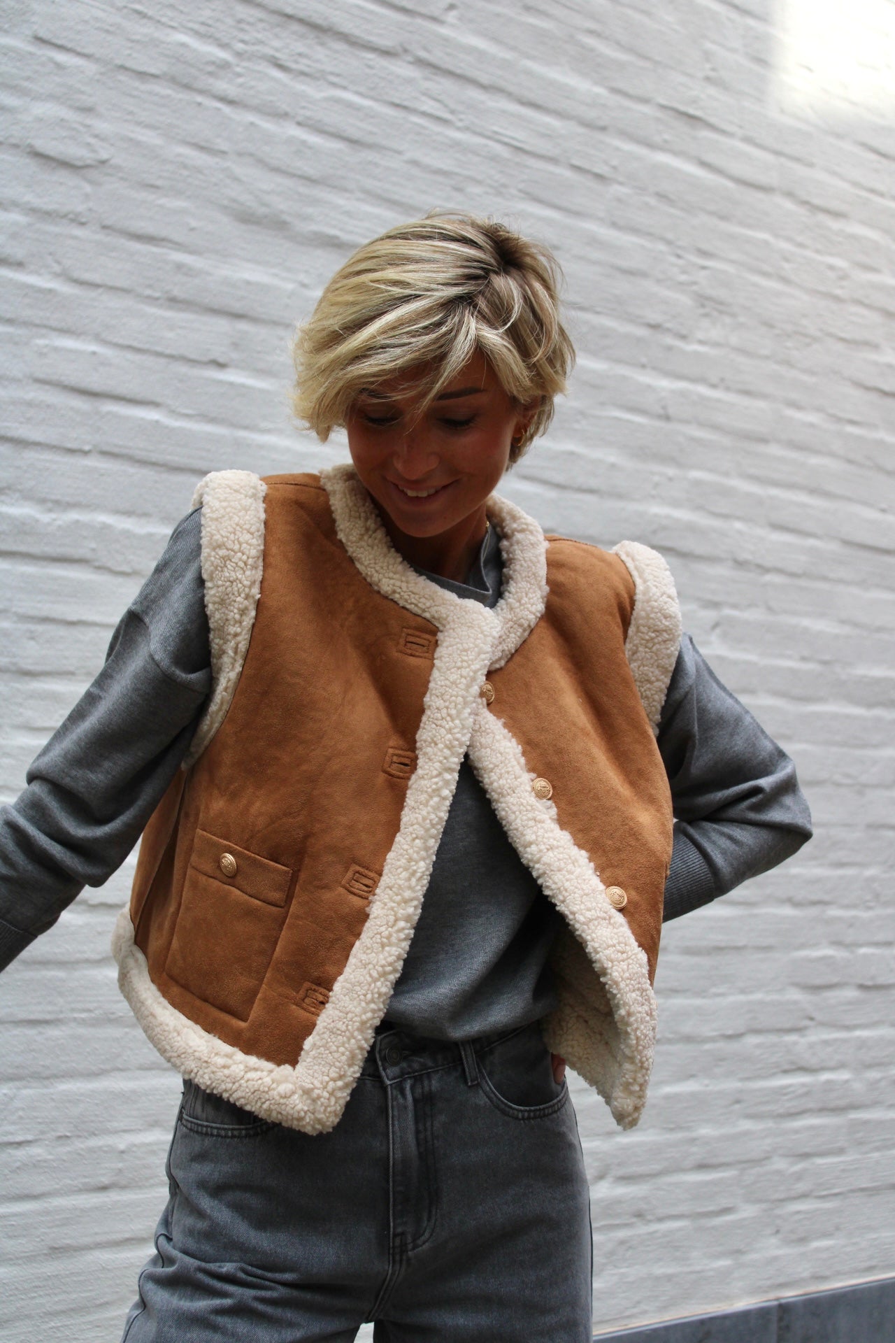 REVERSIBLE DIDO VEST CAMEL