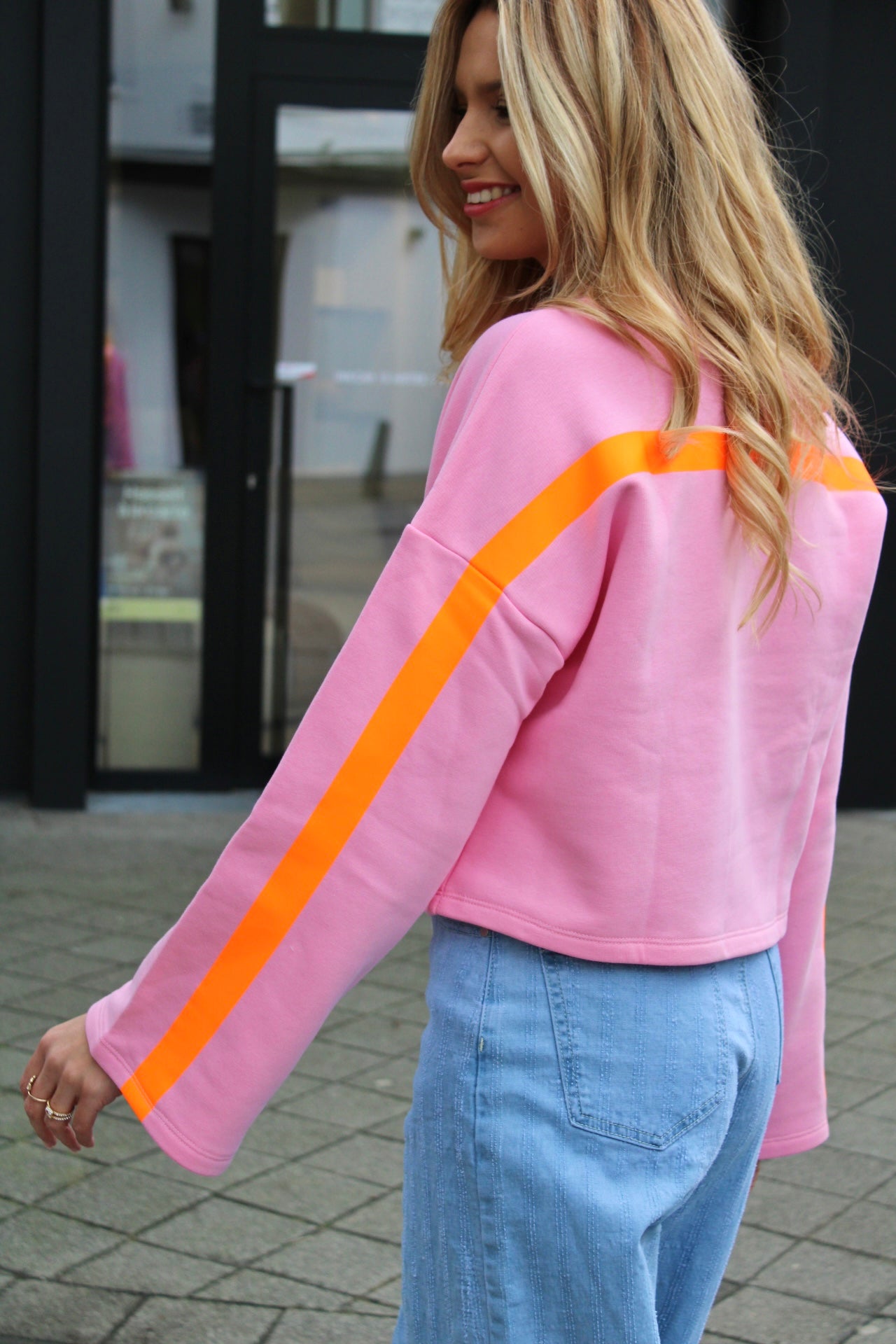 CROPPED SWEATER