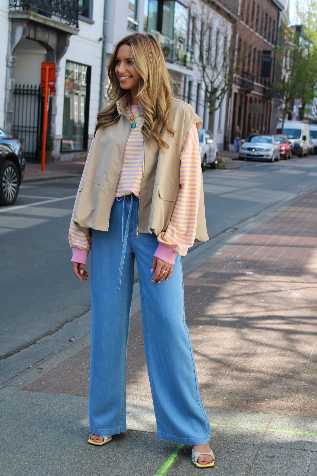 ROMY VEST BEIGE