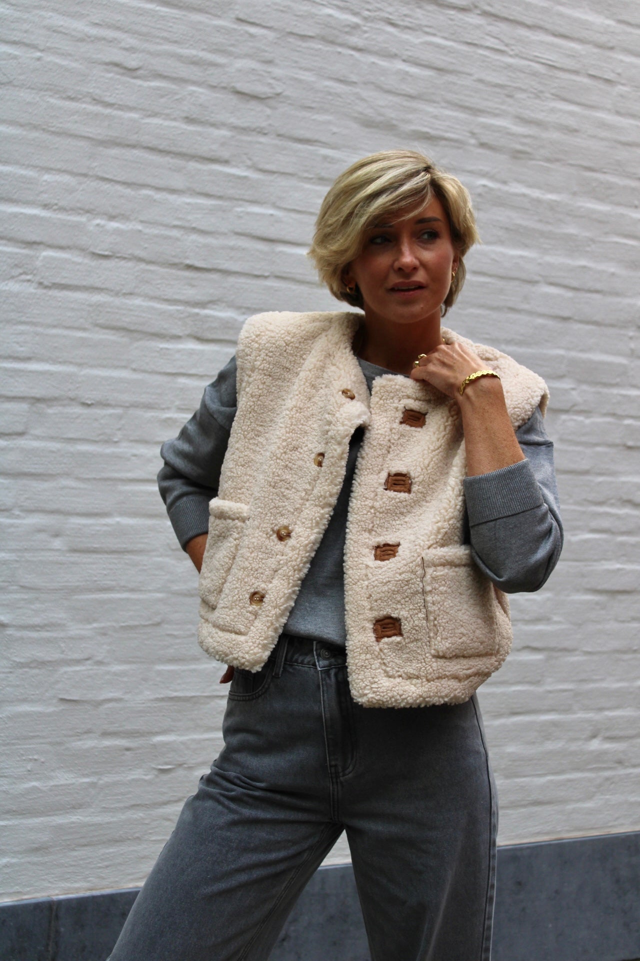 REVERSIBLE DIDO VEST CAMEL