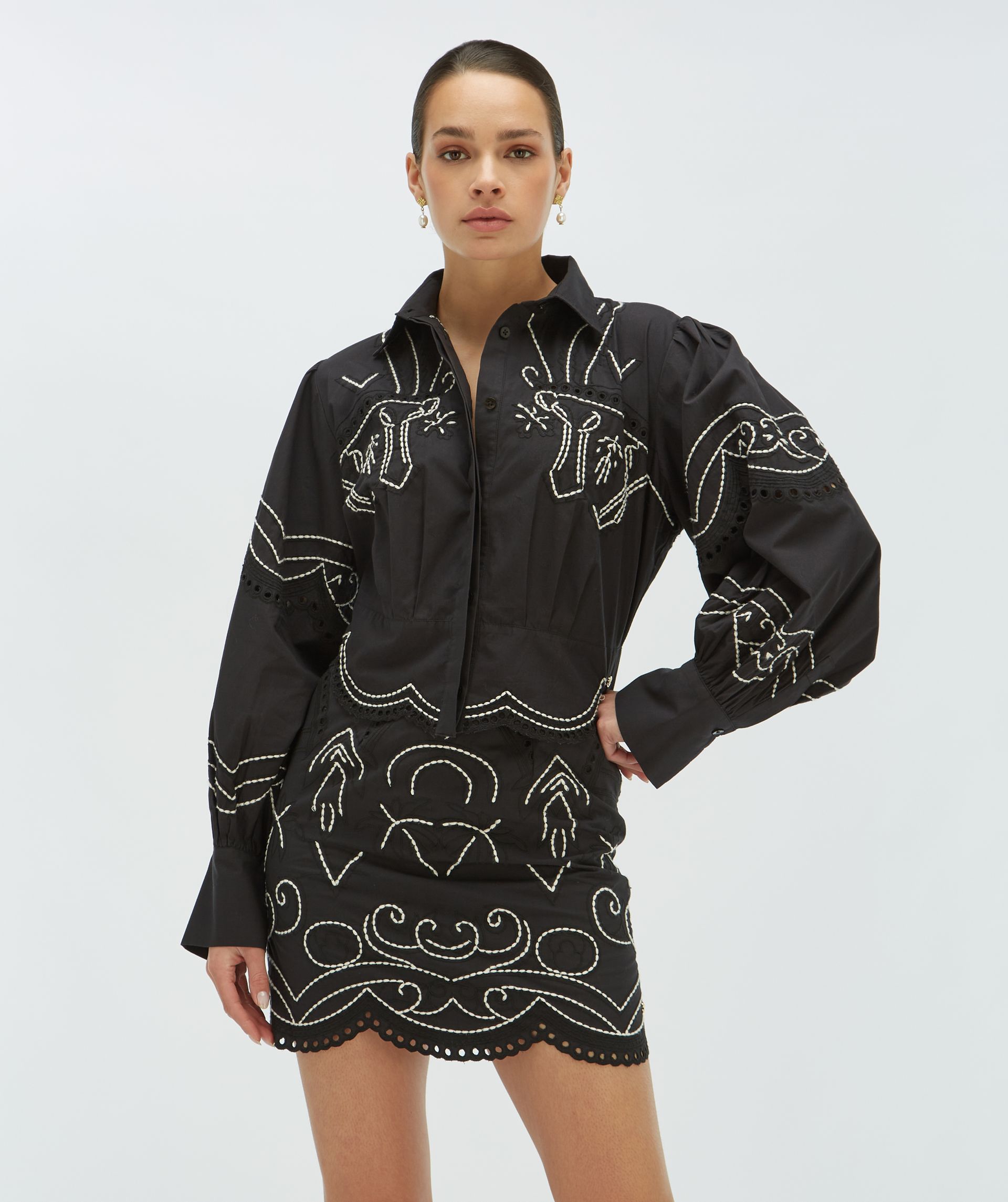 DAPHNE BLOUSE - BLACK